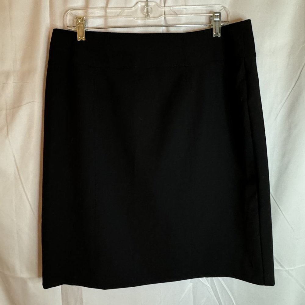 Worthington Pencil Skirt Size 14 Stretch Pockets Back Slit Black - EUC Classic